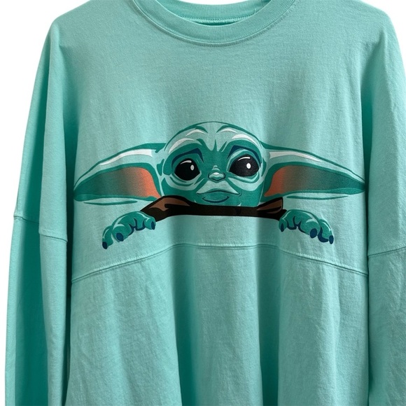 Disney Parks Exclusive Yoda Spirit Jersey The Mandalorian sweatshirt NWT - Picture 4 of 13